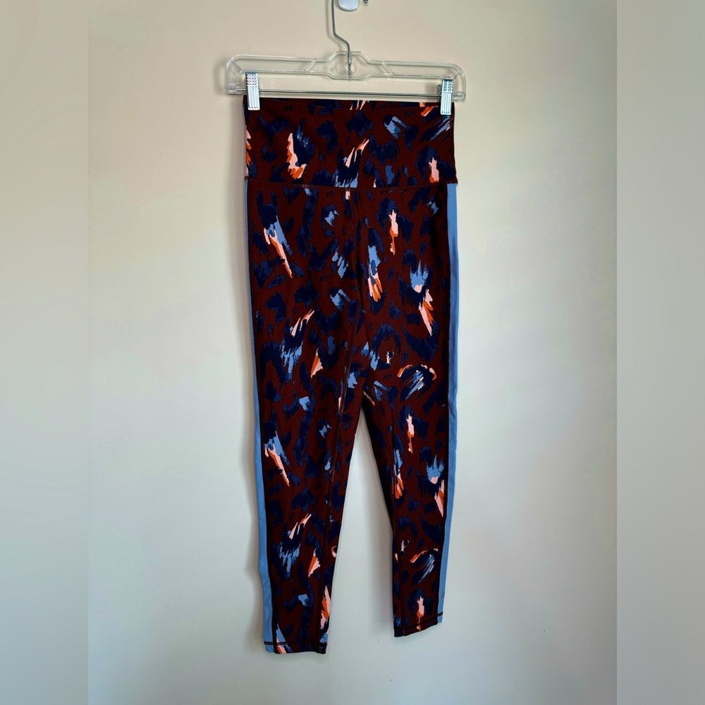 Aerie Move 7/8 Printed Leggings Size Medium